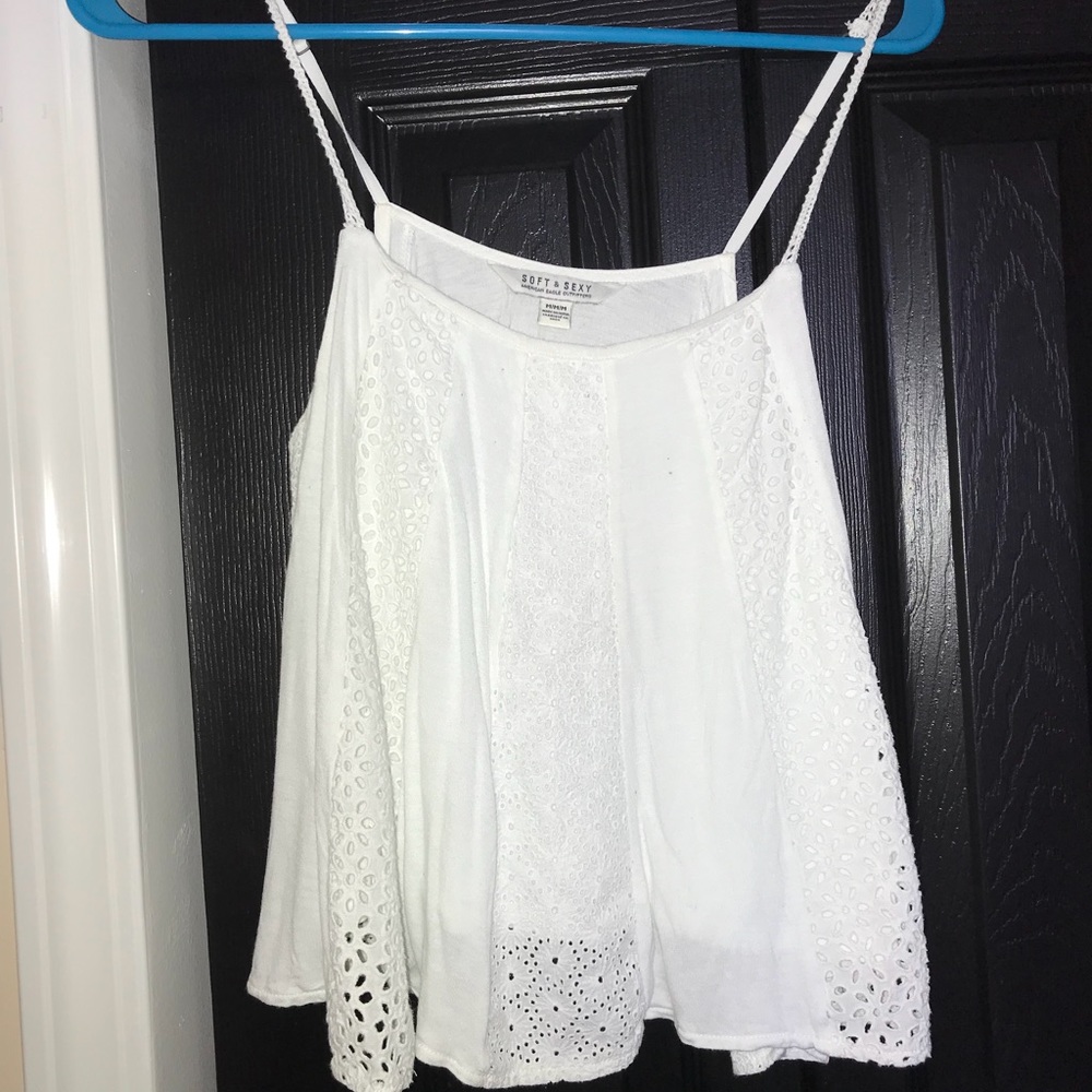 American Eagle white tank top.